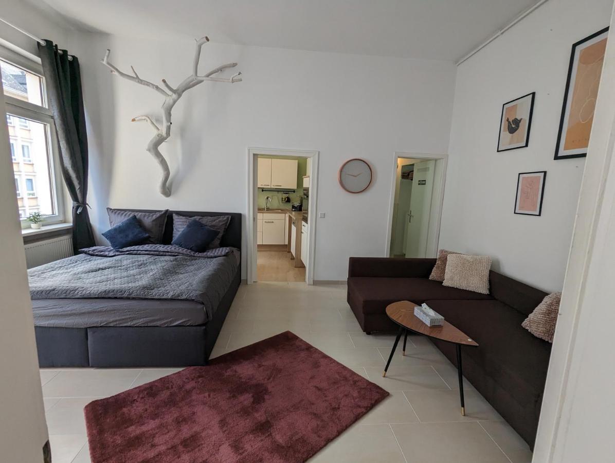 Schoenes Apartment Mitten In Der Stadt III Koblenz  Eksteriør billede